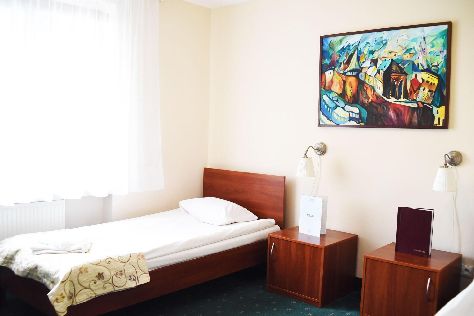 Parkhotel Economic Wielka Wies (Krakow) Exterior foto