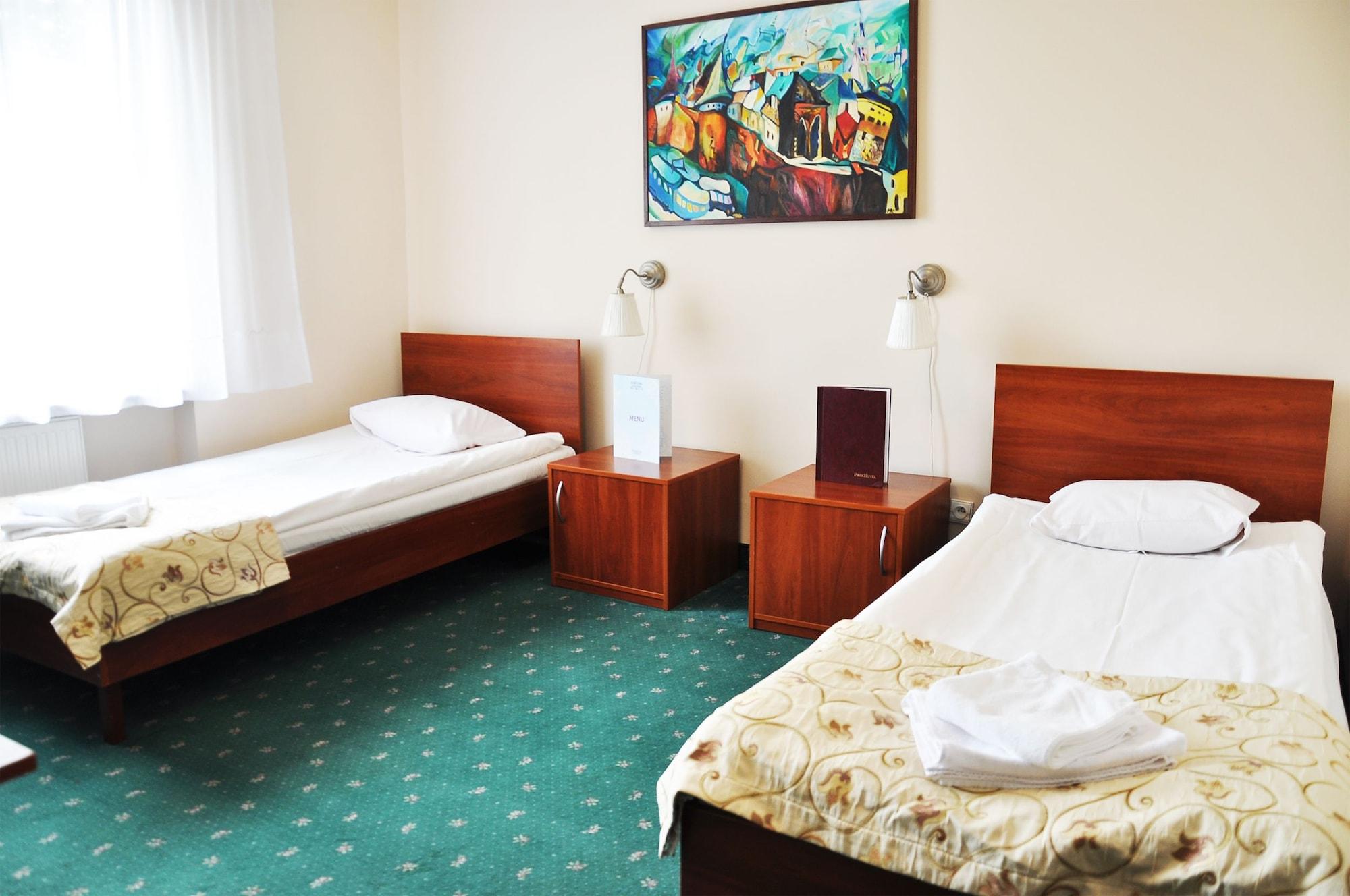 Parkhotel Economic Wielka Wies (Krakow) Exterior foto