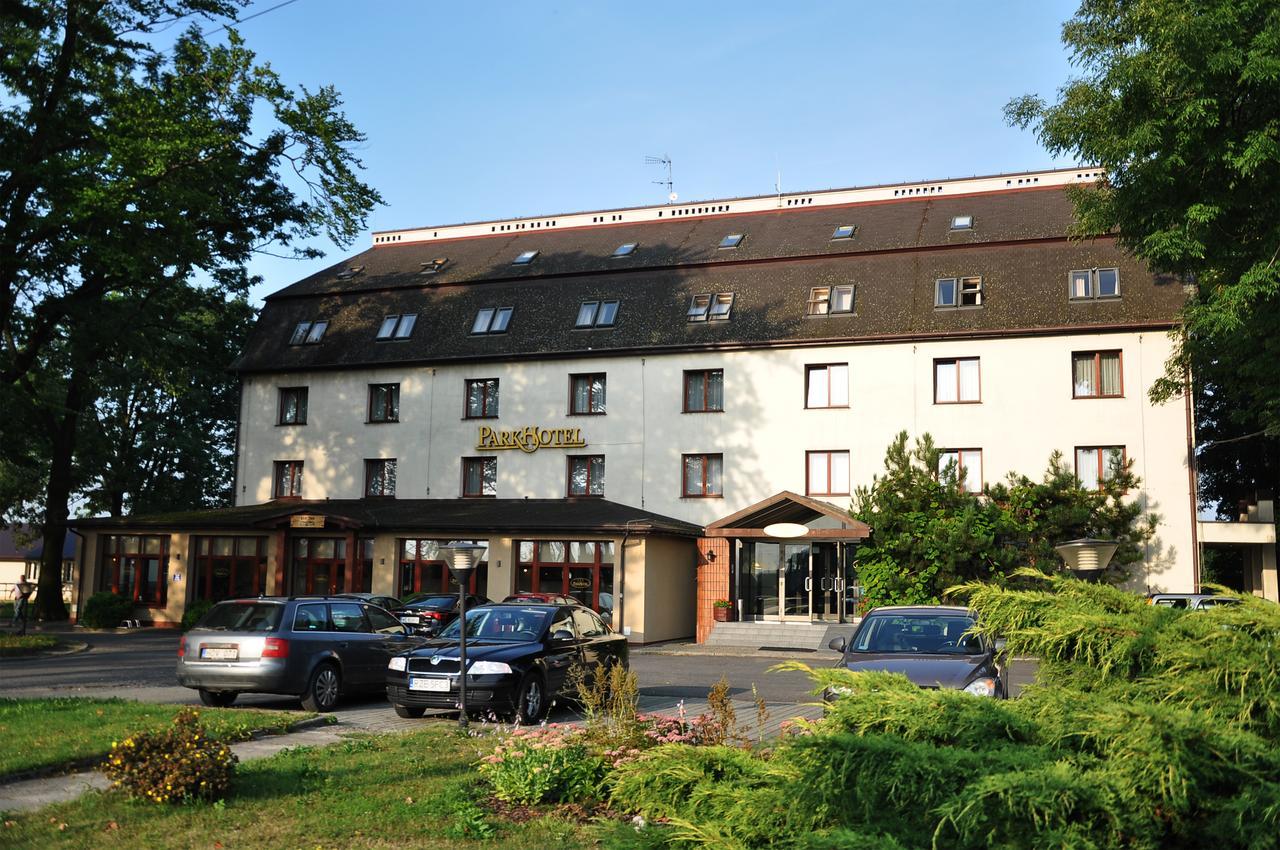 Parkhotel Economic Wielka Wies (Krakow) Exterior foto